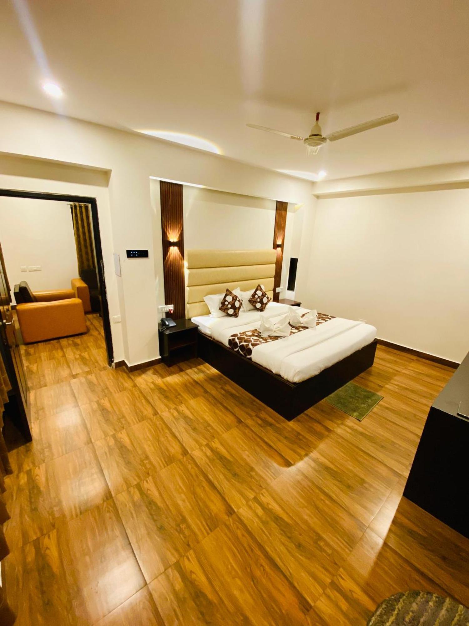 Shloka Residency Hotel Shamshabad Luaran gambar